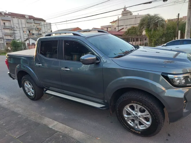 Nissan Frontier XE CD 4X4 2.3 Bi-TB Diesel Aut. 2024