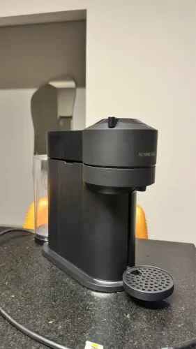 Cafeteira Espresso Nespresso Vertuo Next Preto Fosco 110V