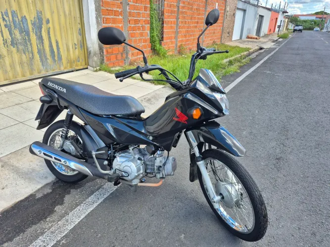 Pop 110i super conservada