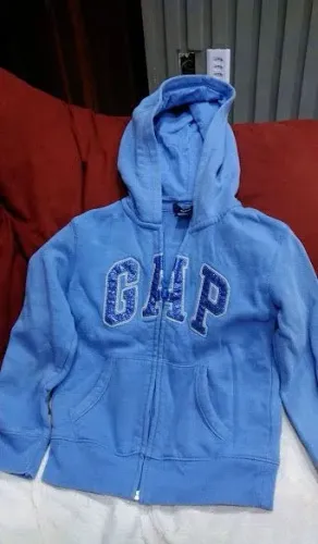 Casaco GAP kids azul claro tamanho p