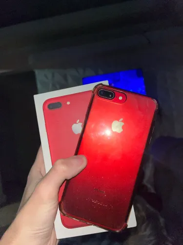 iPhone Red 7 Plus 128gb 100%?