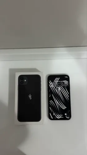 IPHONE 11 64GB-PRETO( em perfeito estado)