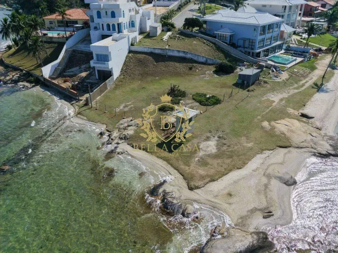 Terreno com 1.424m² à Venda no Condomínio Praia das Espumas Bananeiras, Araruama/RJ