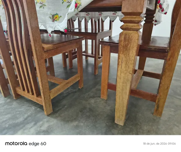 Mesa de madeira 