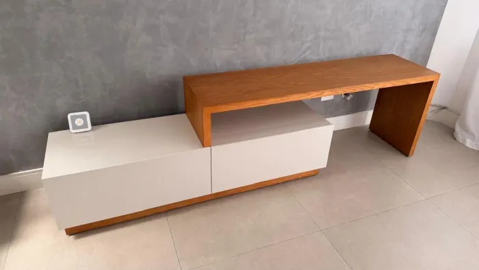 RACK EXTENSÍVEL PARA TV