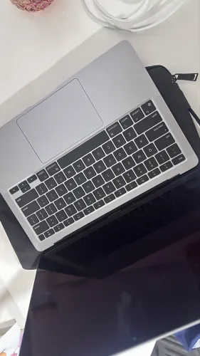 Vendo Macbook Air com garantia