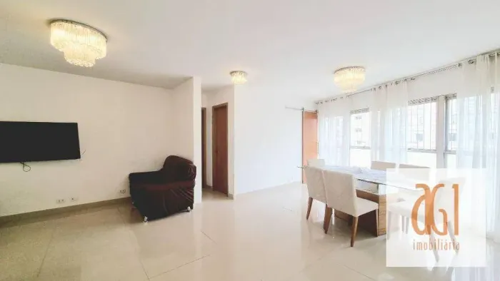 Apartamento com 3 dormitórios, sendo 1 suíte privativa e 1 suíte americana à venda com pis
