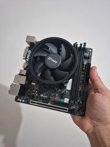Kit mi i itx am4