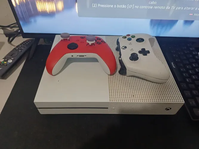 XBOX ONE S SEMI-NOVO