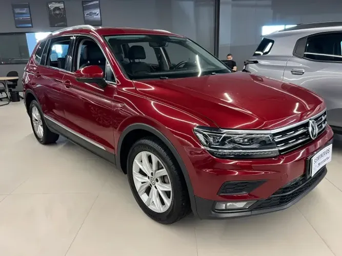 Volkswagen Tiguan Allspac Comf 250 TSI 1.4 Flex 2018
