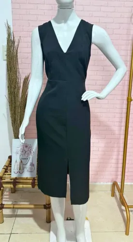 Vestido preto elegante
