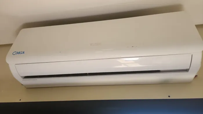 Ar condicionado marca elgin 18 mil Btu perfeito estado