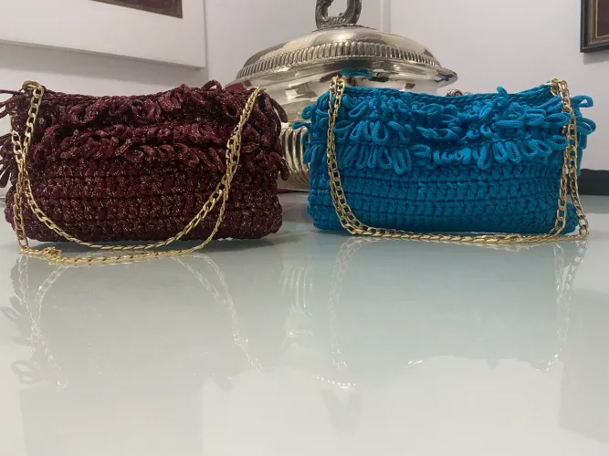 Clutch de crochê linda 