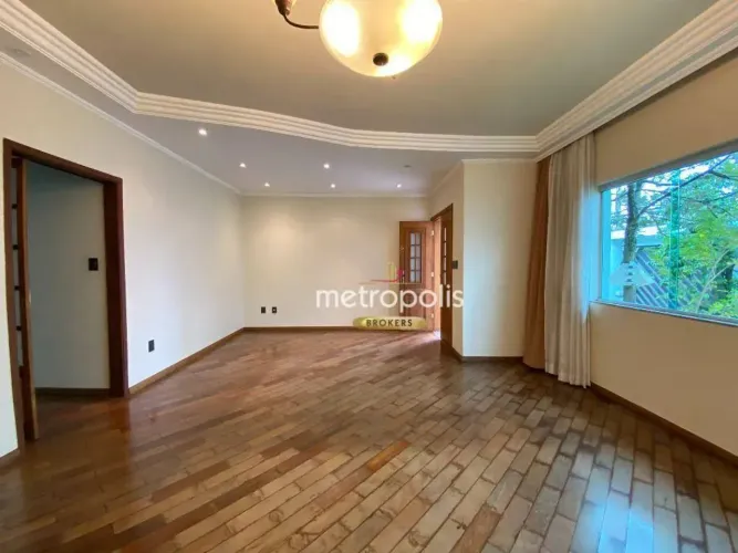 Casa com 3 dormitórios para alugar, 340 m² por R$ 17.664,14/mês - Santa Maria - São Caetan
