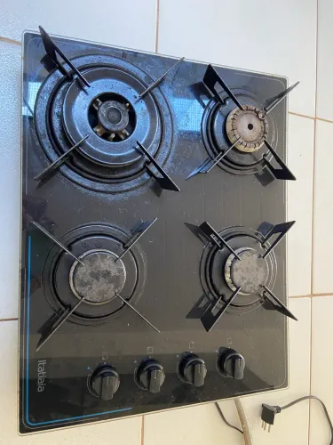 Cooktop 4 Bocas a Gás GLP Itatiaia Preto Itamaster Trempe Ferro Fundido