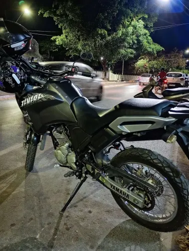 Ténéré muito nova