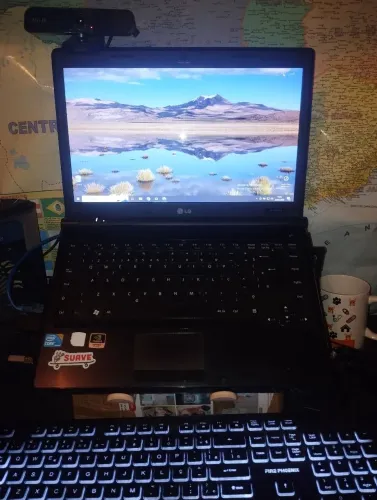 Notebook usado em bom estado