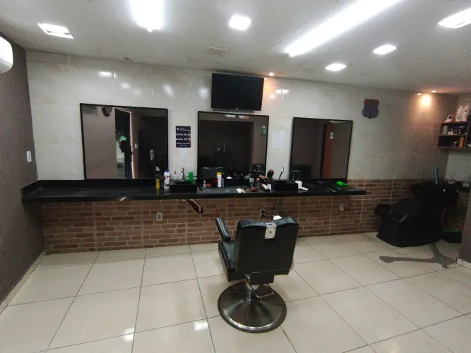 Venda de barbearia. obs vendo individual também