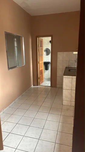 Kitnet Ampla Bairro República