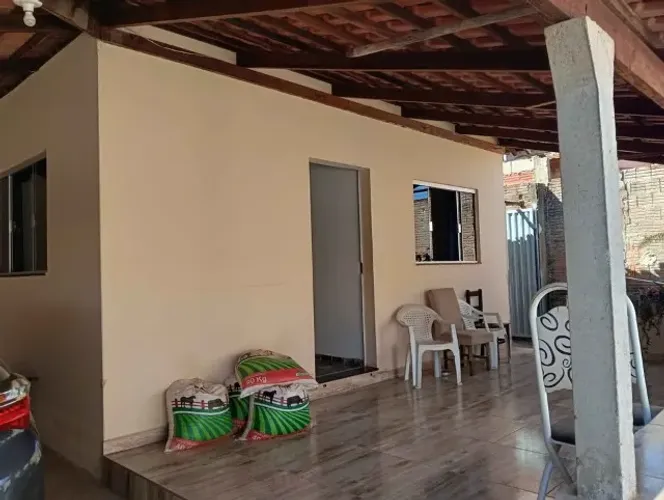 Casa simples a venda em Barramares vila velha (próximo ao Extrabom)