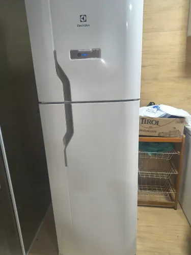 Refrigerador Electrolux 370 l Frost Free