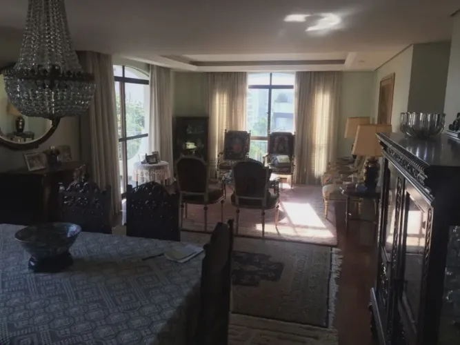 Apartamento para venda com 180 metros quadrados com 4 quartos em Vila Uberabinha - São Pau