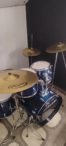 Bateria acústica turbo