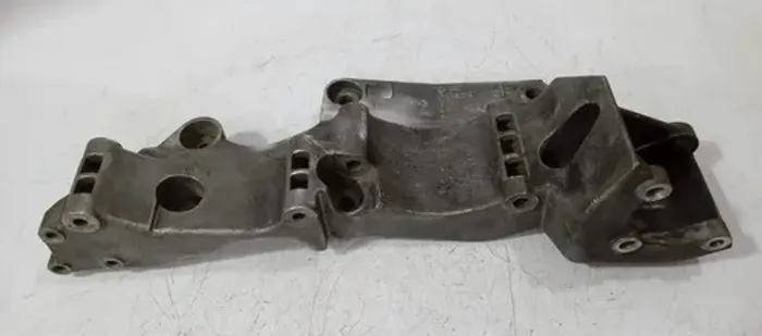 Suporte Do Alternador Golf A3 1.8 1999 2000 2001 2002 