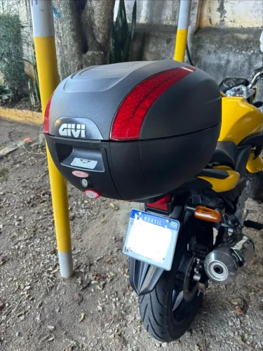Baú CB 300 Completo