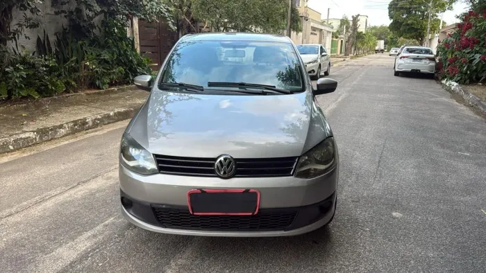 Volkswagen Fox 1.0 MI Total Flex 8V 5P 2013