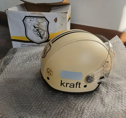 Capacete Kraft novo