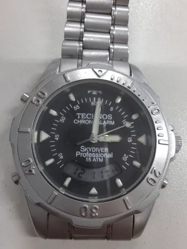 Relógio Technos Skydiver Perfeito Estado 