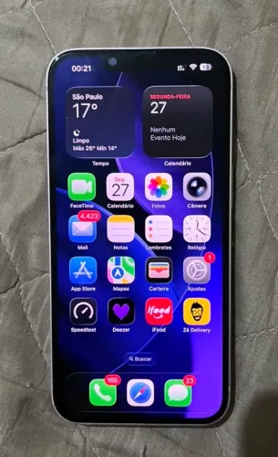 iPhone 13