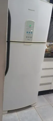 Geladeira 110 wolts fros free tecnologia inverter de economia de energia 435 litros 
