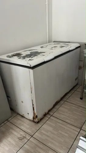 Freezer horizontal cônsul