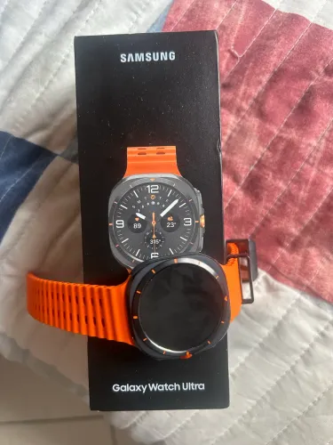 Galaxy Watch ultra 2025 apenas 1 mês de uso