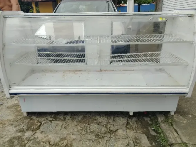 Balcão de vitrine ou exposito de pão