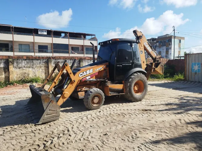 Retro Case 580 n 2015 cabinada  205mil