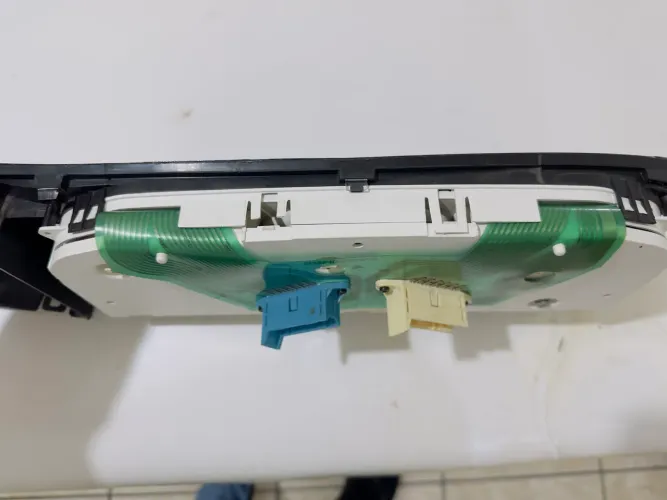Painel de instrumento vectra B 02 a 05 com detalhe
