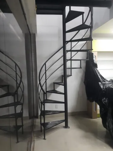 ESCADAS CARACOL GALVANIZADAS CARACOL E RETA PRONTA ENTREGA