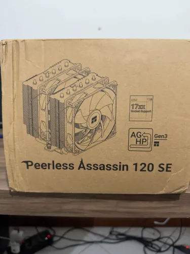 Cooler para PC Thermalright Peerless Assassin 120 SE