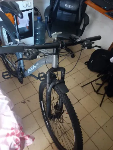 Vendo bike toda top R$:1.000