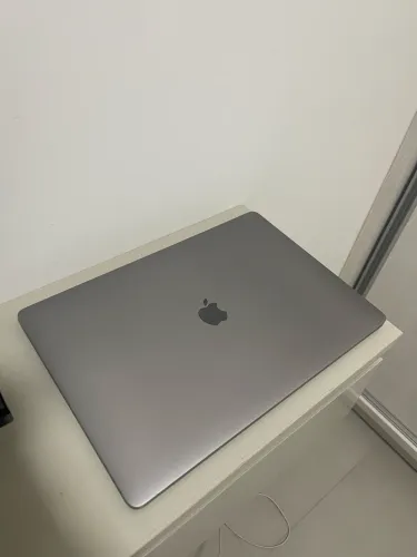 MacBook Pro 16?