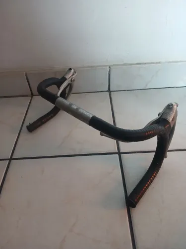 Guidão Clássico Caloi 10 / Monark 10 Com Manetes Duplas Vintage