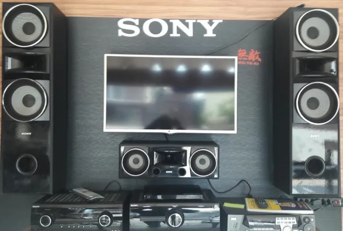 Home Teather Muteki (Usado) TA-KMSW500