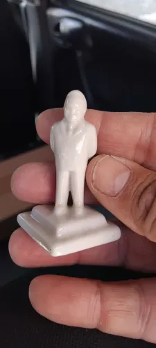 Antiga miniatura de porcelana Getúlio vargas. Anos 40