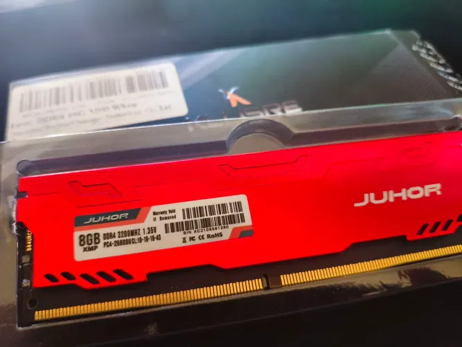Kit Memória RAM 16GB (2x8GB) 3200MHz DDR4 - Junior
