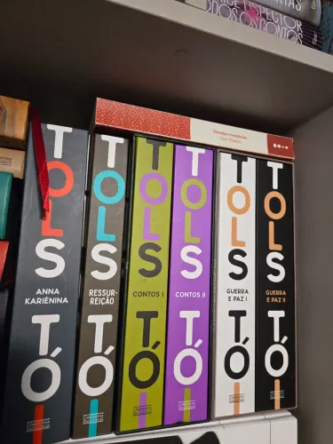 Coleção capa dura Tolstói cia das letras