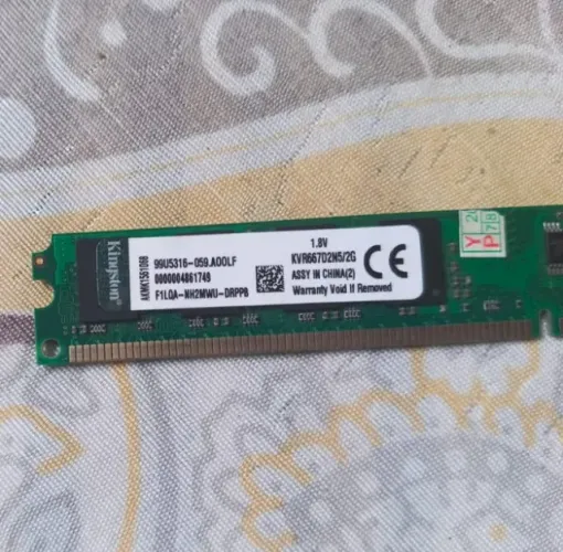 Kit Memória RAM DDR2 Kingston 4GB (2x2GB) 667MHz para PC