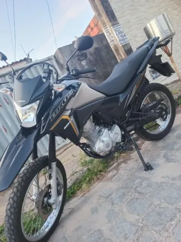 HONDA/NXR160 BROS ESDD 2022/2023 única dona